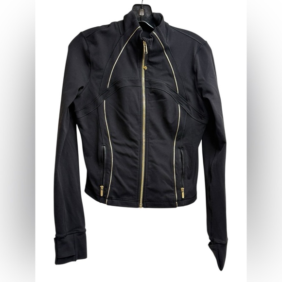 Lululemon Define Cropped Jacket - Picture 5 of 7